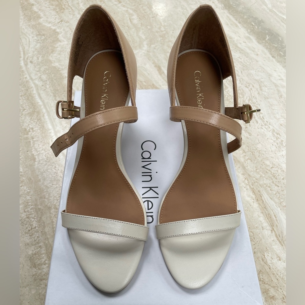 Calvin Klein Luigina Tan/Cream Leather heel